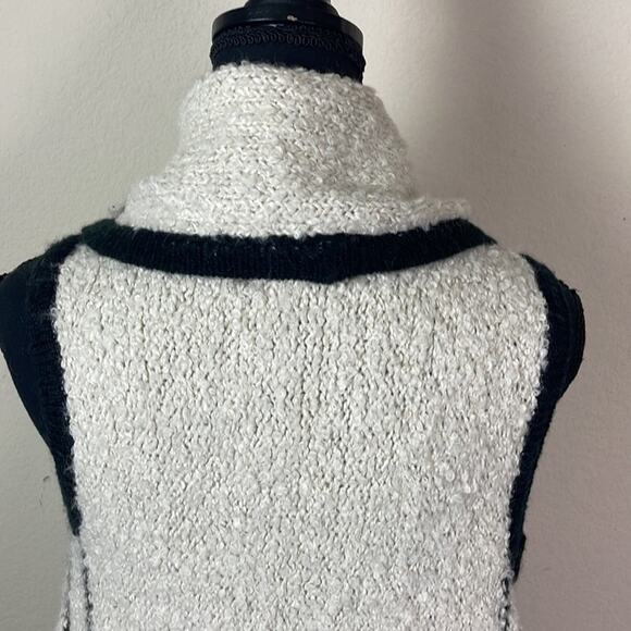 Ana chunky knit open front sleeveless cardigan women’s PM - Picture 6 of 10